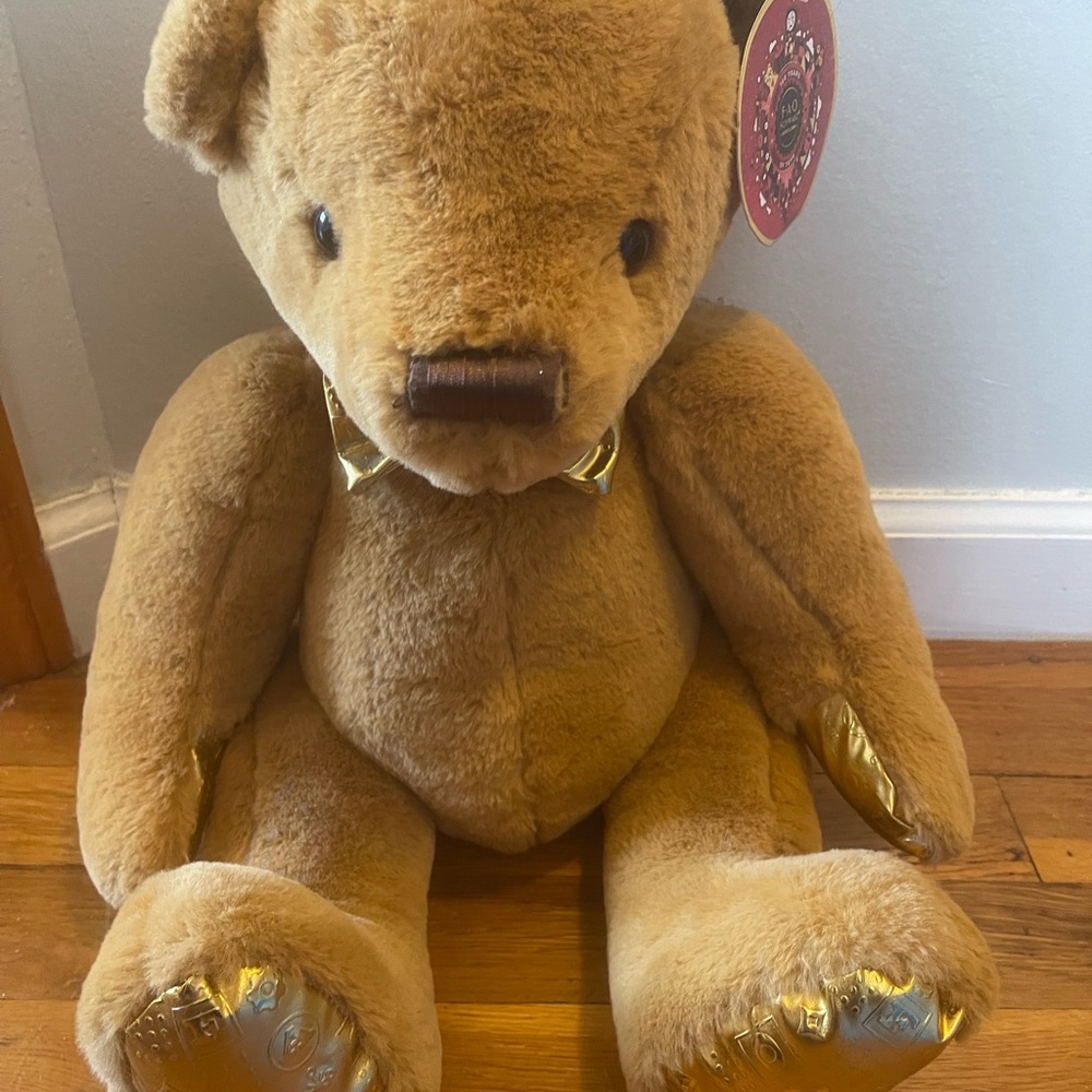 Teddy bear